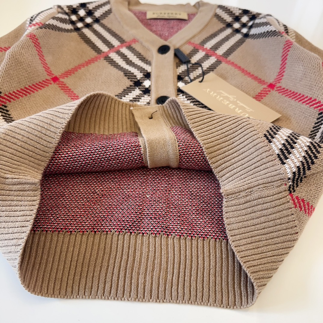 child/Girls' clothing